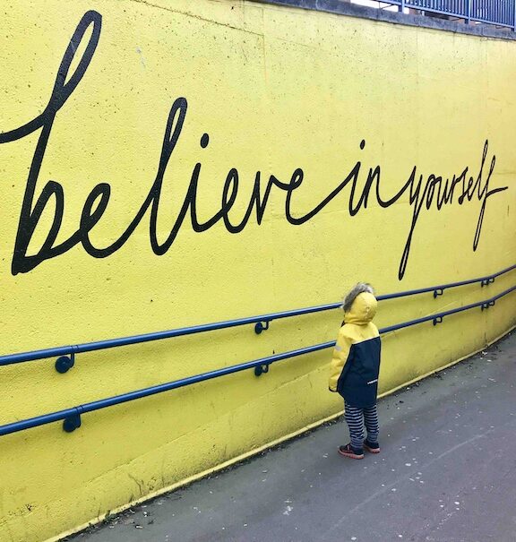 Passt du dich noch an oder lebst du schon?