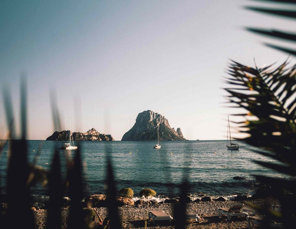 Ibiza – Paradies für Hippies & Nachtschwärmer