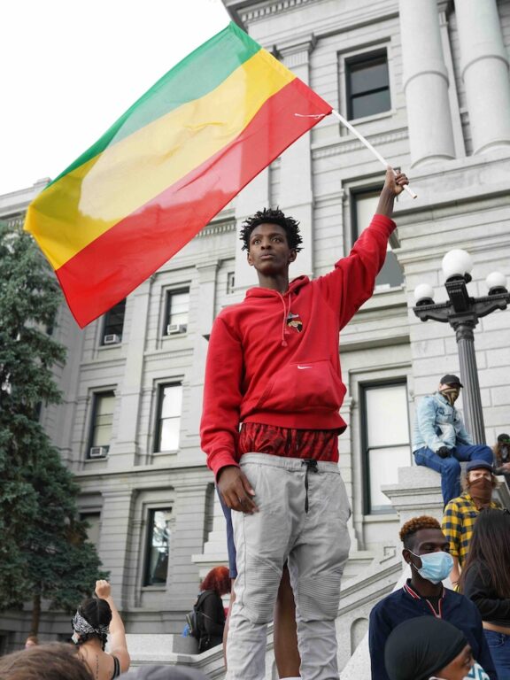 Wir leben im Überfluss und andere verhungern